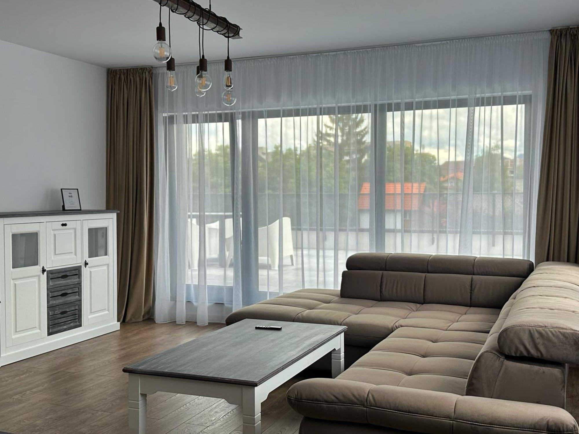 Koa - Aparthotel Brasov Luaran gambar